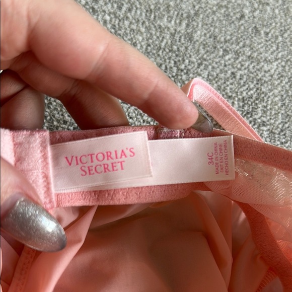 Pink and Cream Chemise with Spaghetti Straps and Sheen - Picture 2 of 2